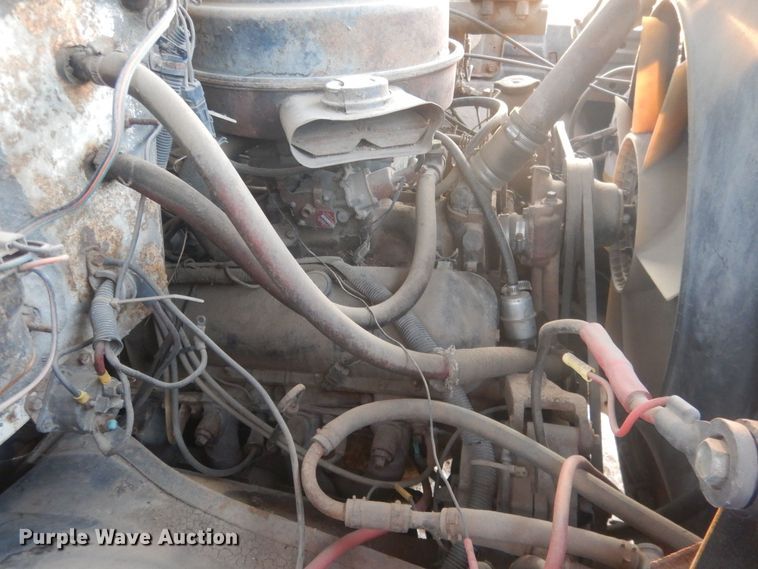 image for item HQ9564 1985 Chevrolet C6500  dump truck