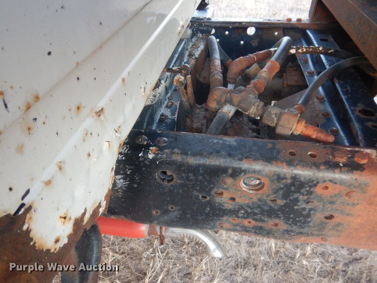 image for item HQ9564 1985 Chevrolet C6500  dump truck