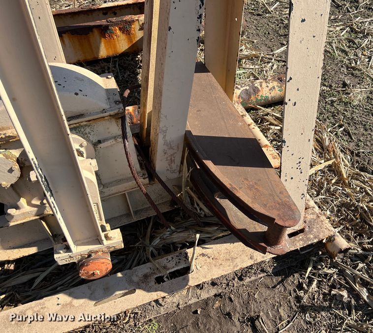 image for item ID9247 (2) pump jacks