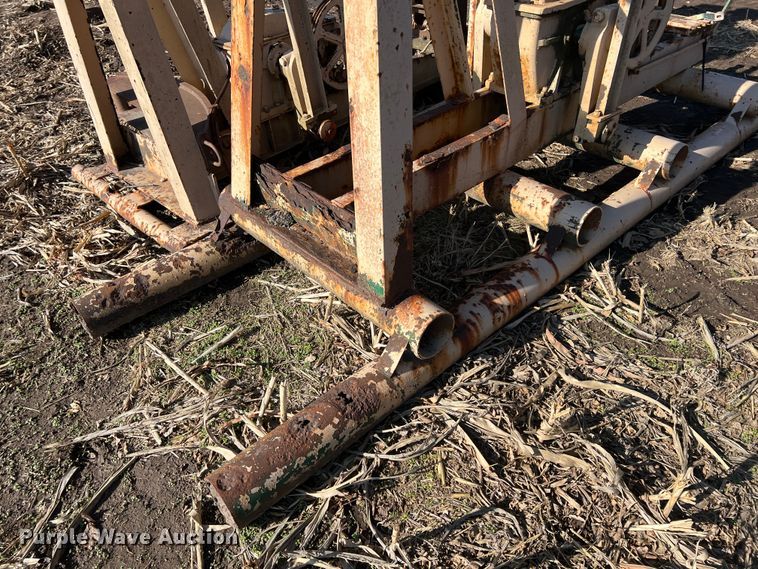 image for item ID9247 (2) pump jacks