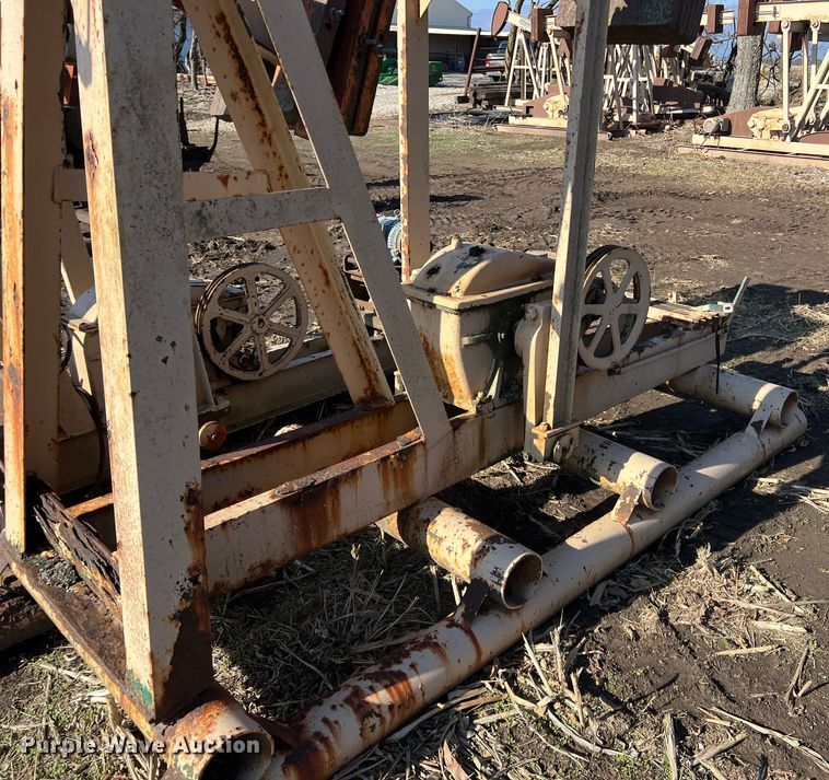 image for item ID9247 (2) pump jacks