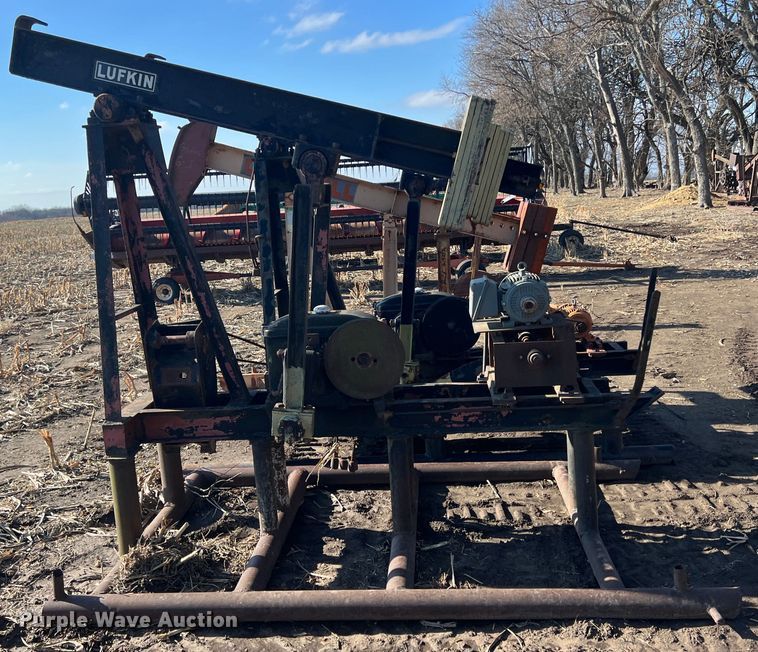 image for item ID9248 (3) pump jacks