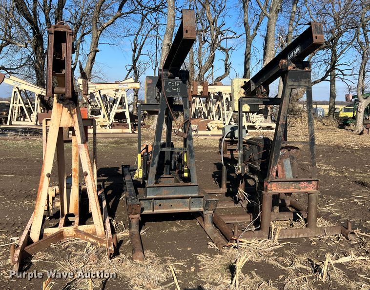 image for item ID9248 (3) pump jacks