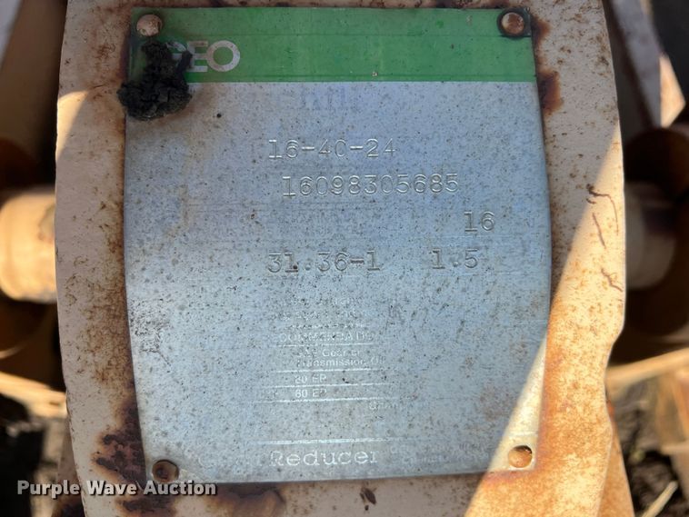 image for item ID9248 (3) pump jacks