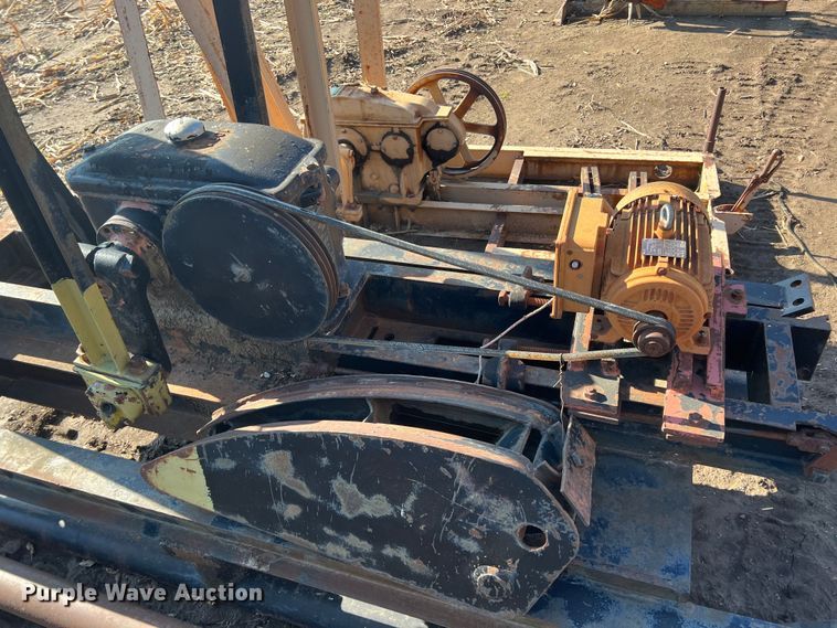 image for item ID9248 (3) pump jacks