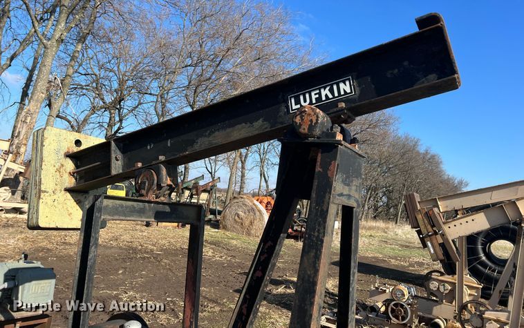 image for item ID9248 (3) pump jacks