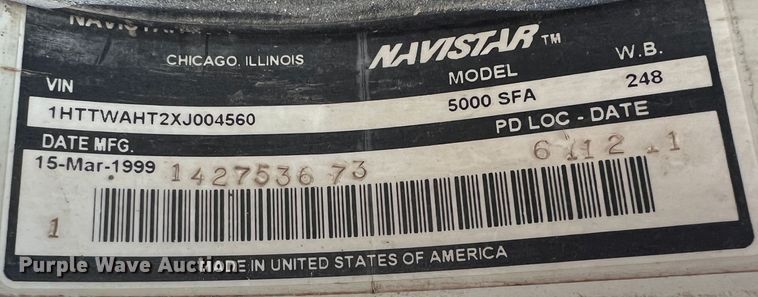 image for item ID9254 1999 International 5000  well service truck