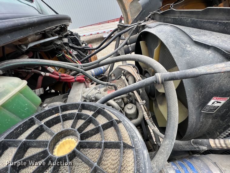 image for item ID9255 2007 Freightliner M106  well service truck