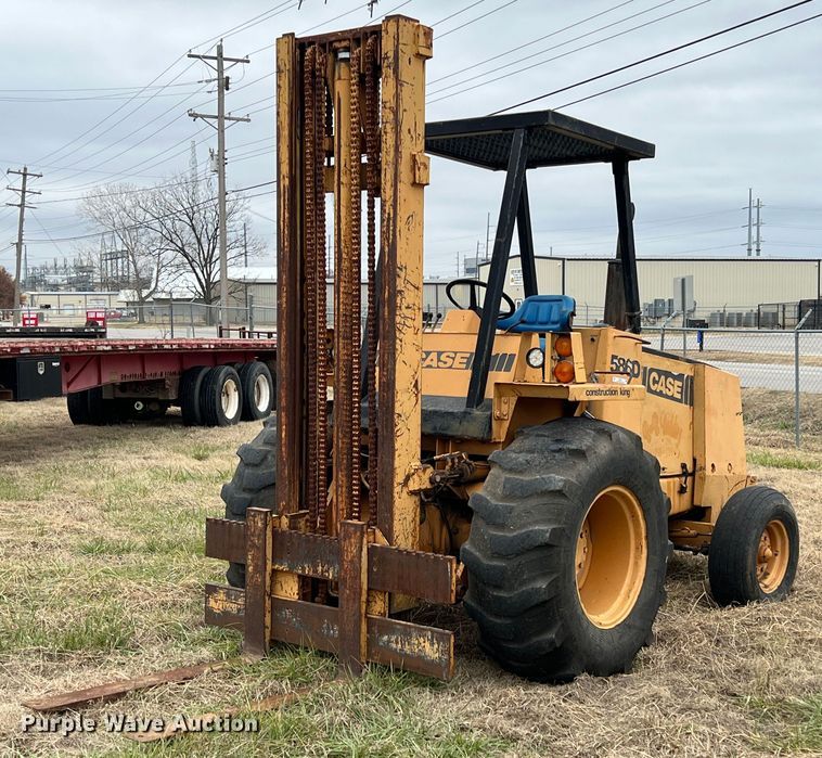 image for item ID9273 1982 Case 586D  forklift