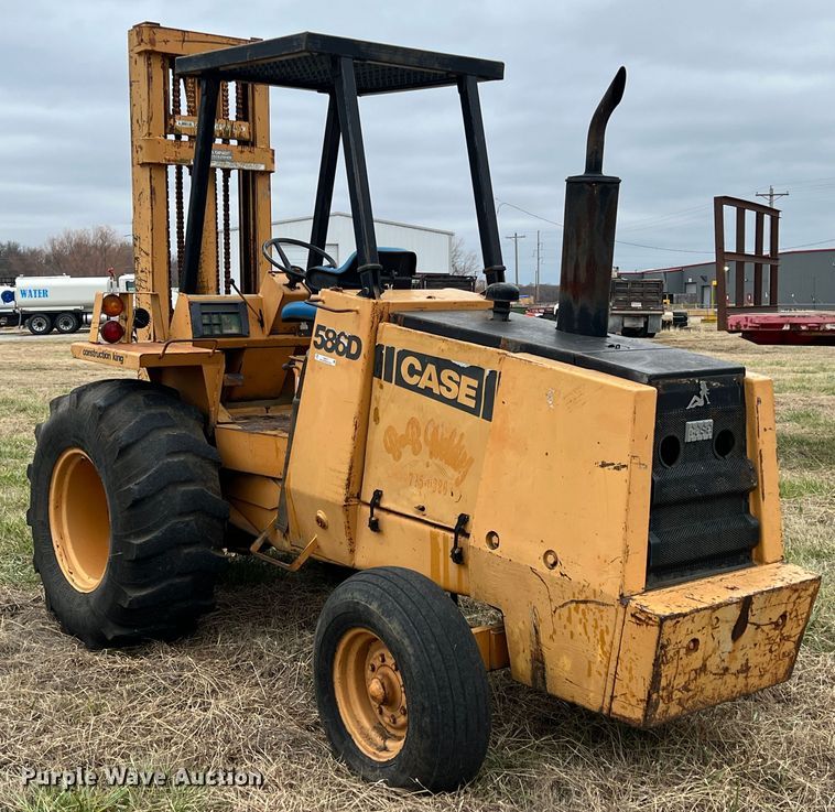 image for item ID9273 1982 Case 586D  forklift