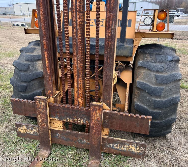 image for item ID9273 1982 Case 586D  forklift