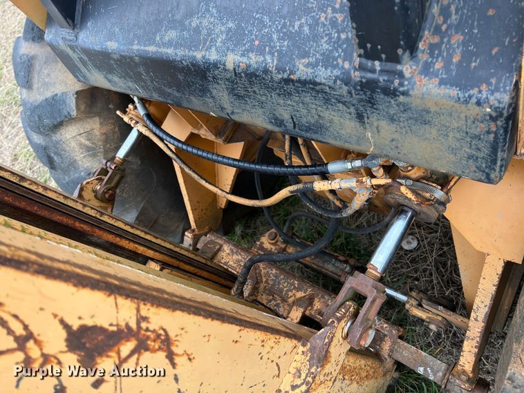 image for item ID9273 1982 Case 586D  forklift