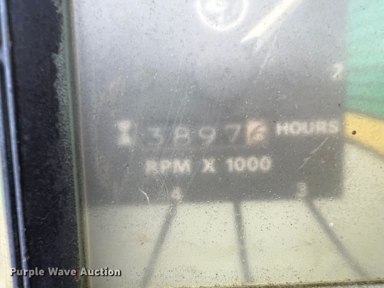 image for item ID9273 1982 Case 586D  forklift