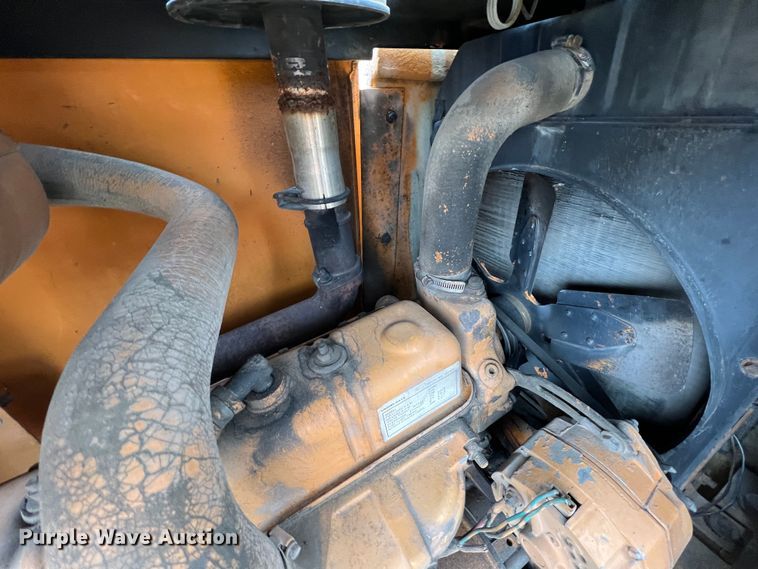 image for item ID9273 1982 Case 586D  forklift