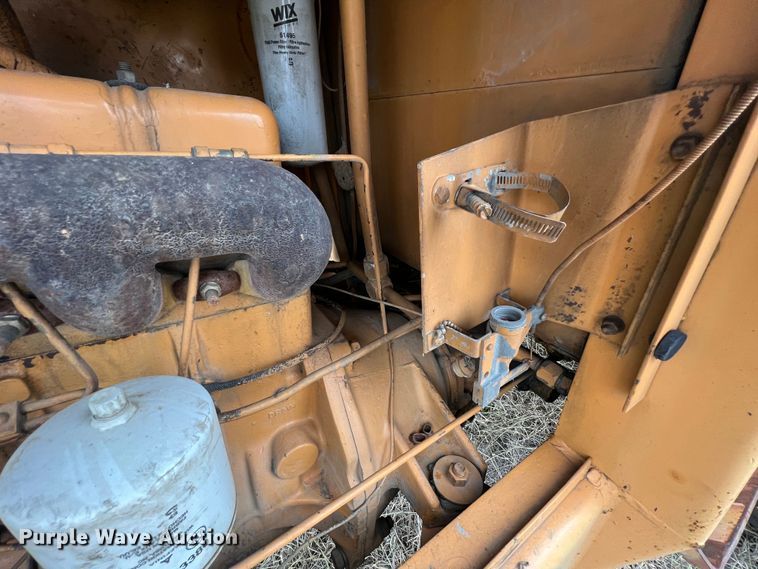 image for item ID9273 1982 Case 586D  forklift