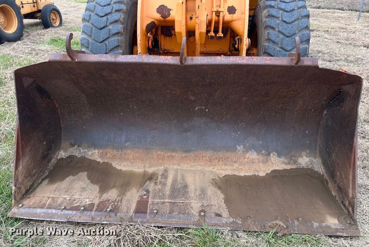 image for item ID9274 2002 Daewoo Mega 200III  wheel loader