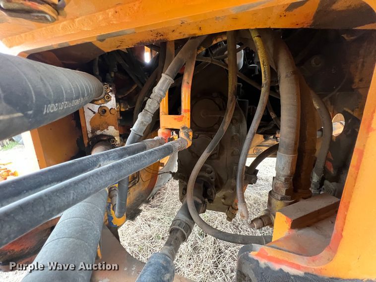 image for item ID9274 2002 Daewoo Mega 200III  wheel loader