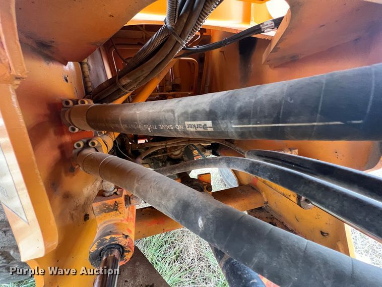 image for item ID9274 2002 Daewoo Mega 200III  wheel loader