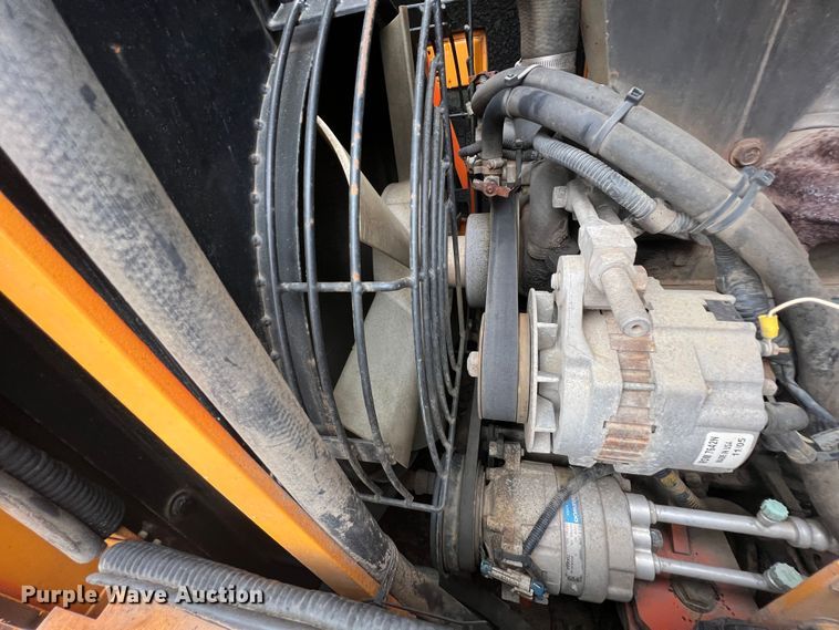 image for item ID9274 2002 Daewoo Mega 200III  wheel loader