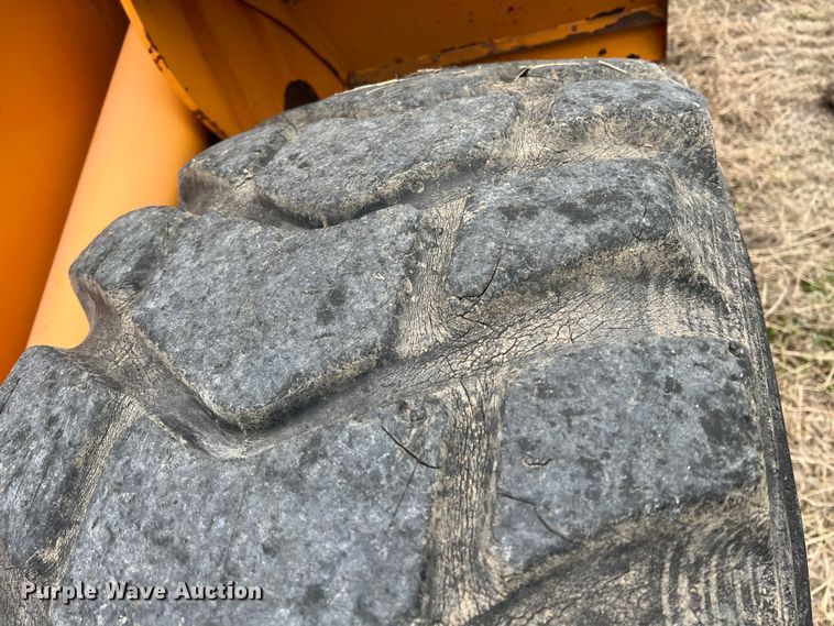 image for item ID9274 2002 Daewoo Mega 200III  wheel loader