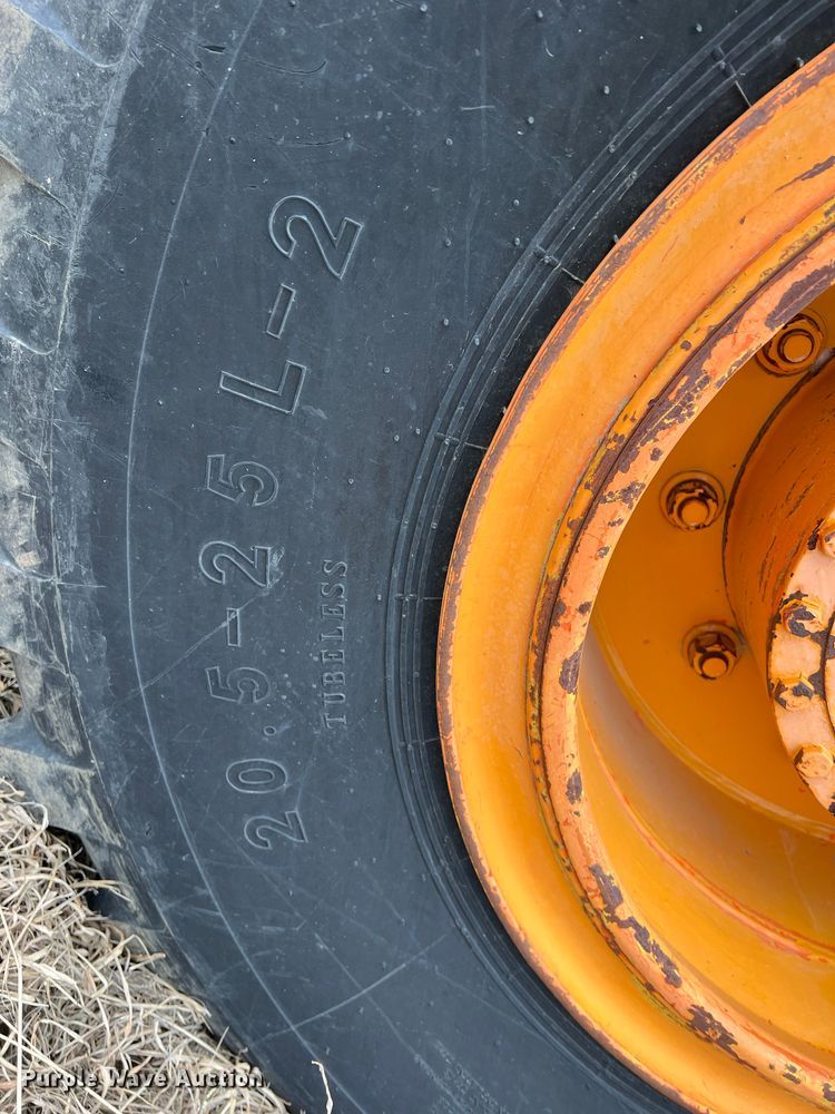 image for item ID9274 2002 Daewoo Mega 200III  wheel loader