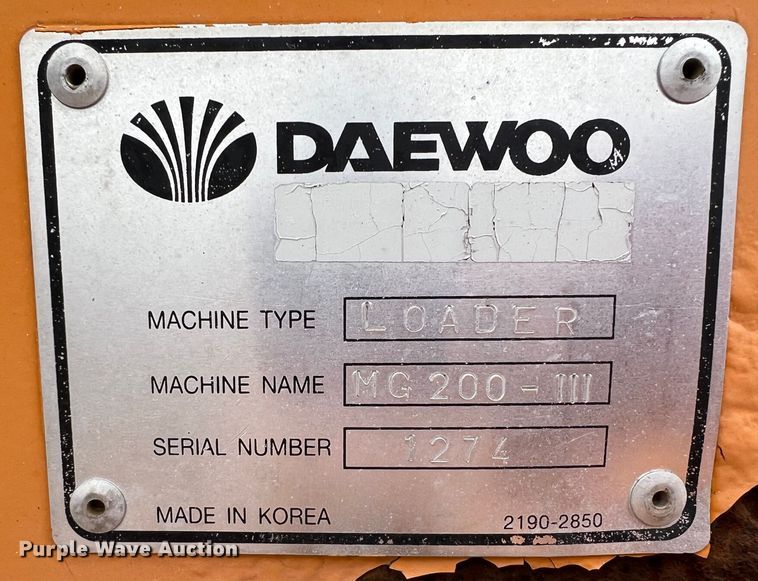 image for item ID9274 2002 Daewoo Mega 200III  wheel loader