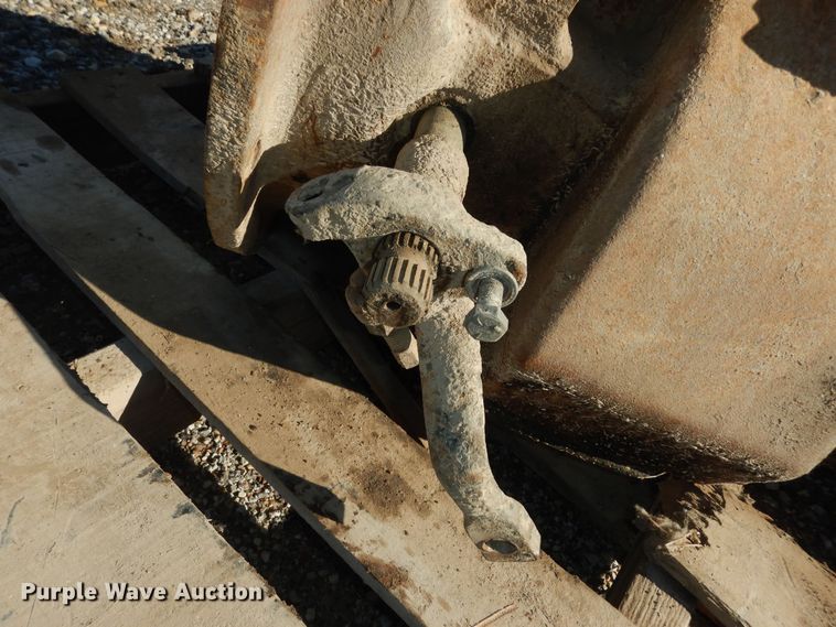 image for item IE9972 Eaton Fuller  transmission