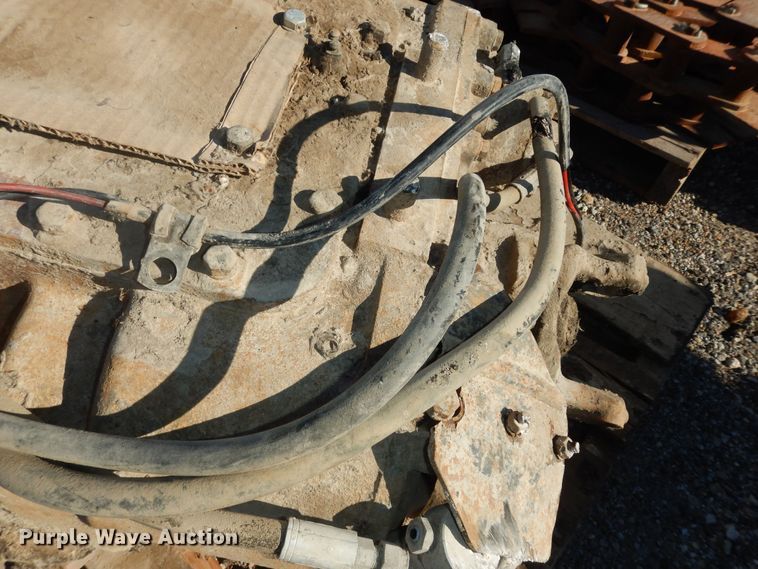 image for item IE9972 Eaton Fuller  transmission