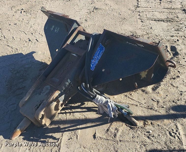 image for item IU9898 Bobcat  skid steer breaker