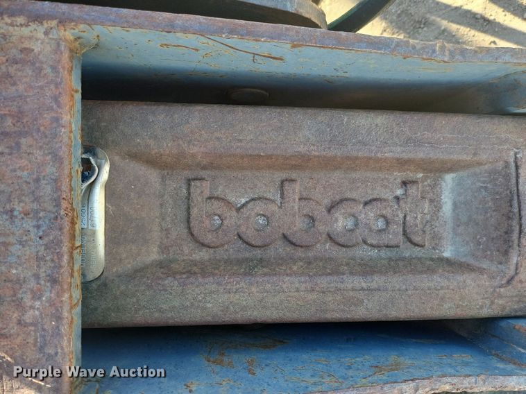 image for item IU9898 Bobcat  skid steer breaker