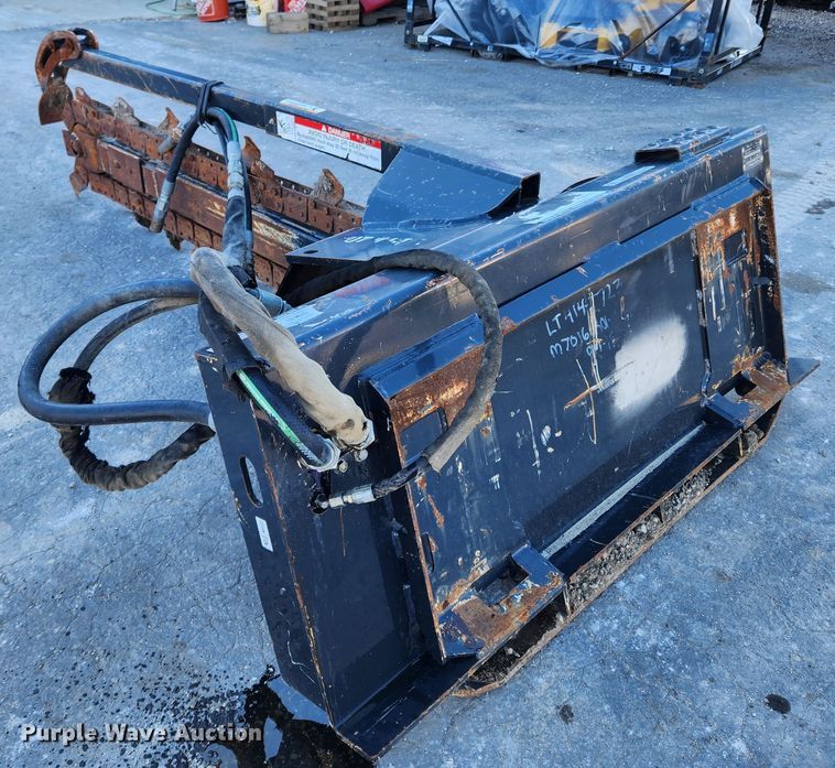 image for item JB9677 2015 Bobcat LT414  skid steer trencher