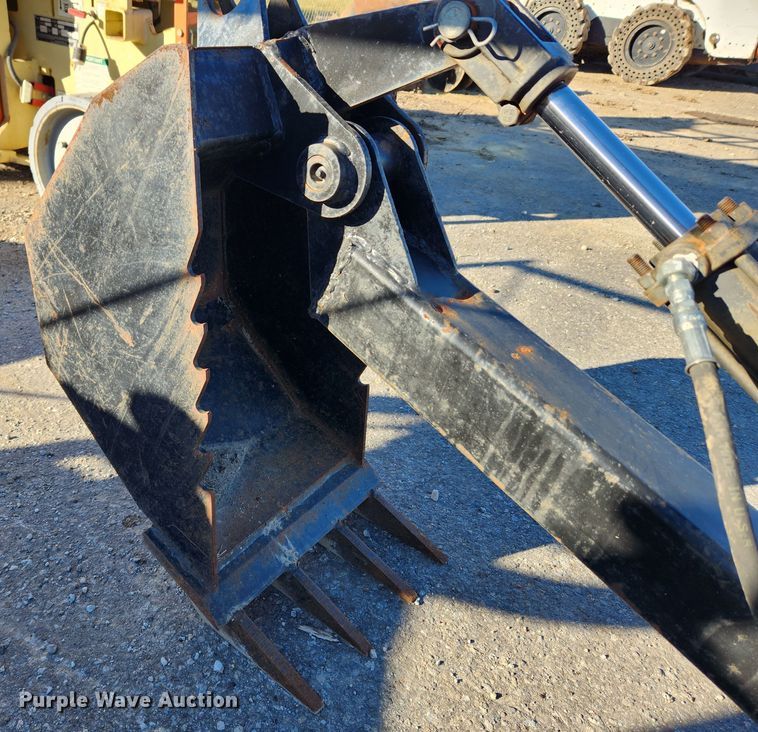 image for item JB9684 Skid steer backhoe