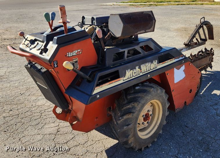 image for item JB9689 2007 Ditch Witch 1820  trencher