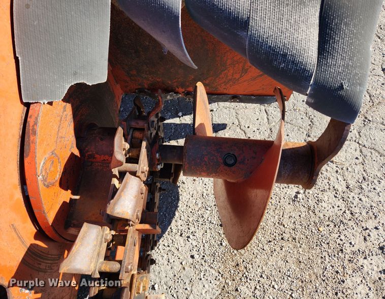 image for item JB9689 2007 Ditch Witch 1820  trencher