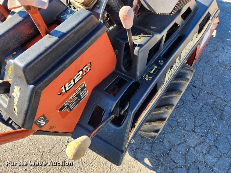 image for item JB9689 2007 Ditch Witch 1820  trencher