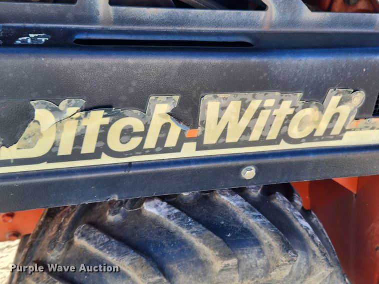image for item JB9689 2007 Ditch Witch 1820  trencher