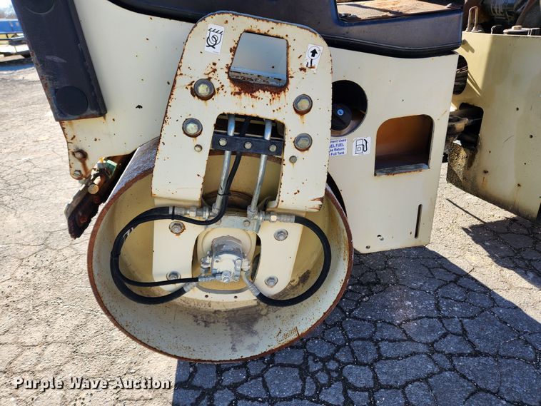 image for item JB9691 2007 Ingersoll Rand DD-24  double drum vibratory roller
