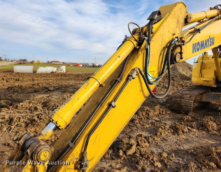 image for item JB9695 2013 Komatsu PC228USLC-8  excavator