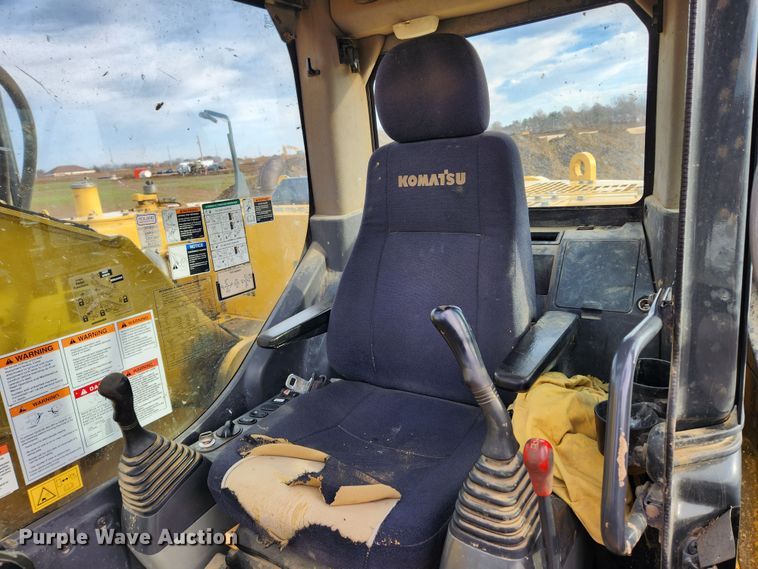 image for item JB9695 2013 Komatsu PC228USLC-8  excavator