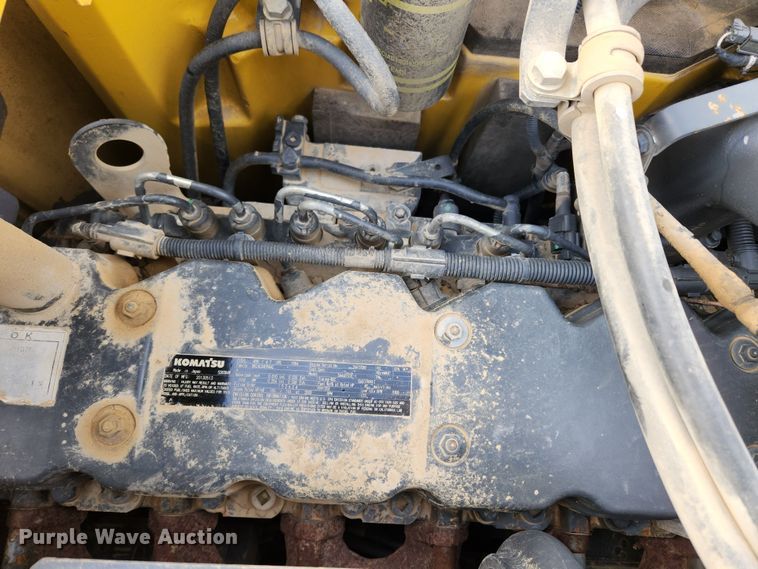 image for item JB9695 2013 Komatsu PC228USLC-8  excavator