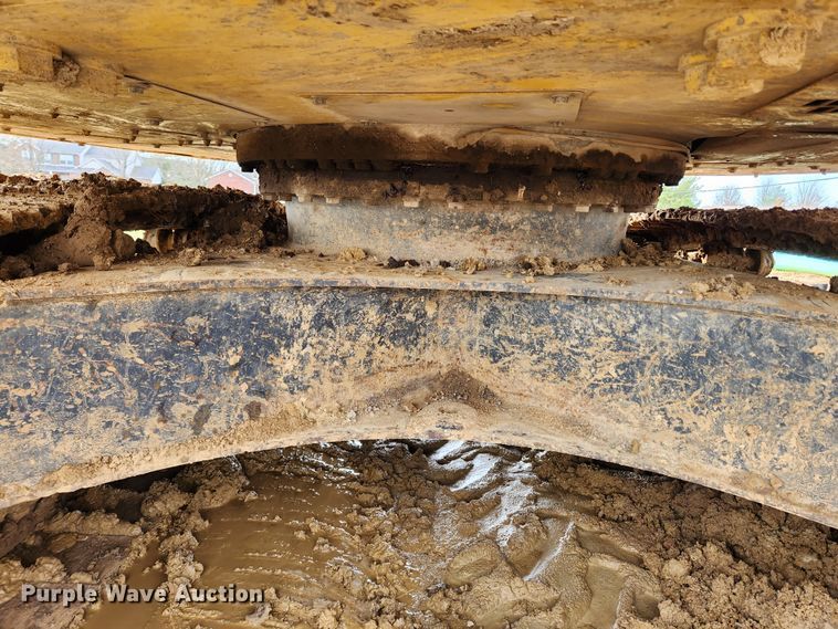 image for item JB9695 2013 Komatsu PC228USLC-8  excavator