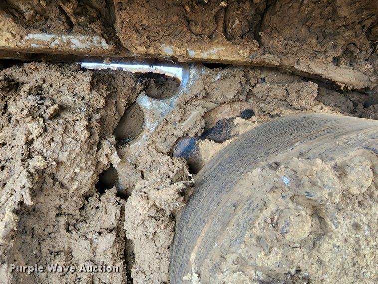 image for item JB9695 2013 Komatsu PC228USLC-8  excavator