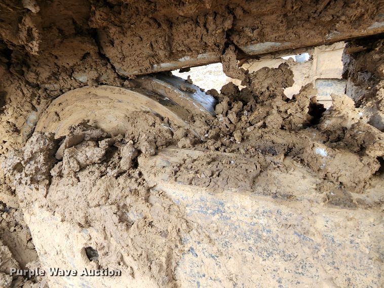 image for item JB9695 2013 Komatsu PC228USLC-8  excavator