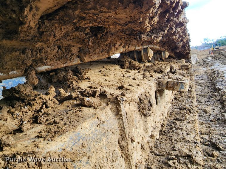 image for item JB9695 2013 Komatsu PC228USLC-8  excavator