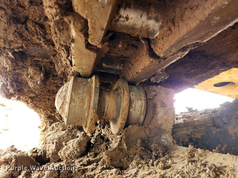 image for item JB9695 2013 Komatsu PC228USLC-8  excavator