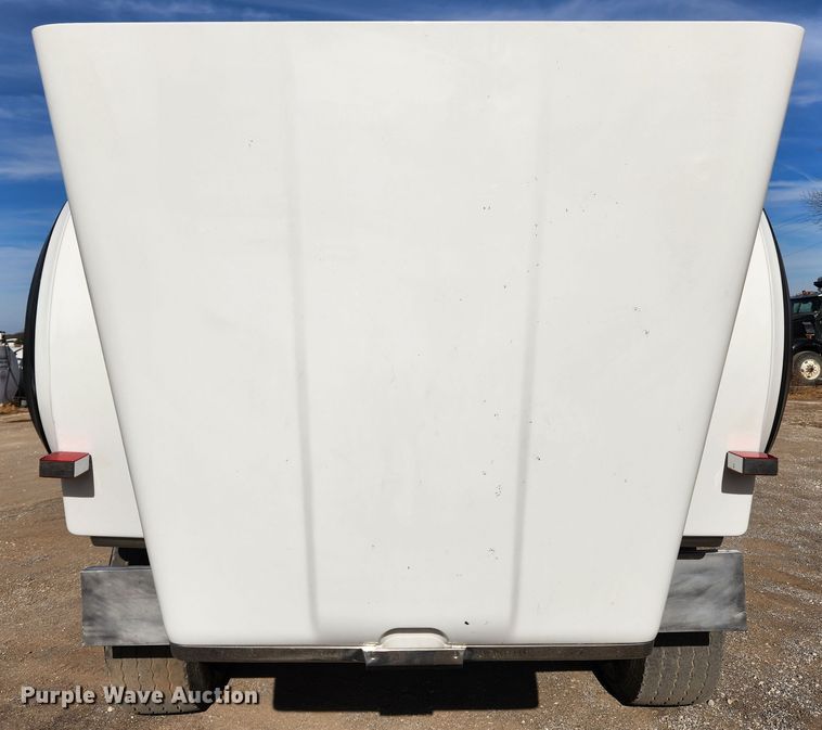 image for item JB9699 2004 Western Star 4900FA  dump truck