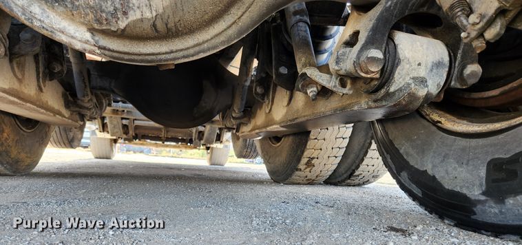 image for item JB9699 2004 Western Star 4900FA  dump truck