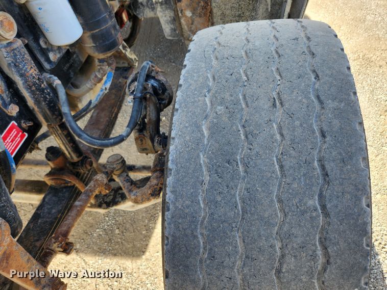 image for item JB9699 2004 Western Star 4900FA  dump truck