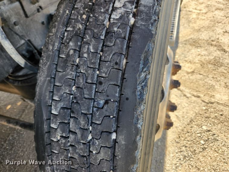 image for item JB9699 2004 Western Star 4900FA  dump truck