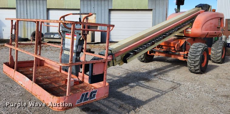 image for item JB9727 2000 JLG 600S  boom lift